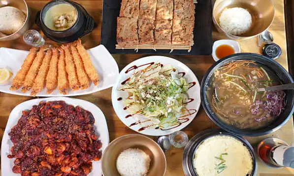 참소예