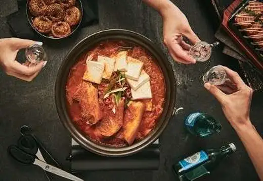 백채김치찌개 대구칠곡점